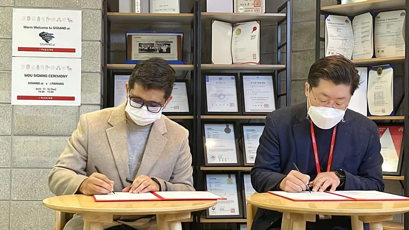 Sigmind.ai × iParking strategic partnership